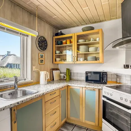 Casa de Férias Lovely In With Wifi