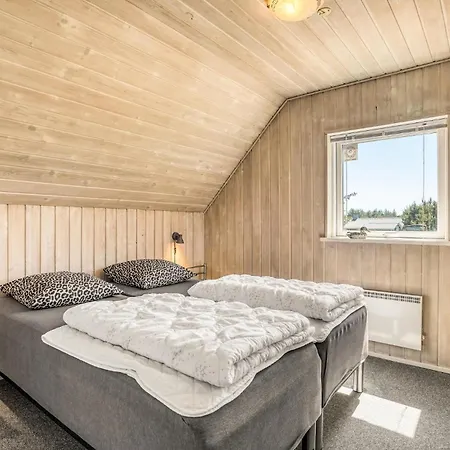 Cozy In With Sauna Сasa de vacaciones *