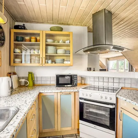 Сasa de vacaciones Cozy In With Sauna *