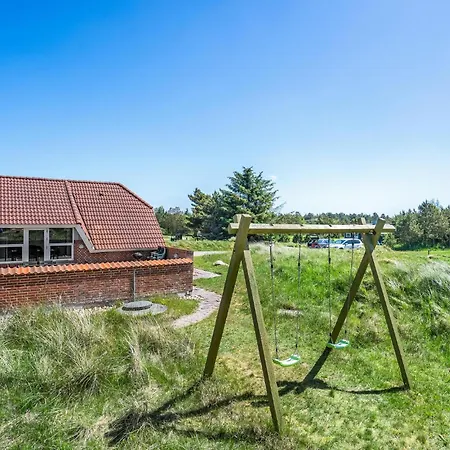Cozy Home In Blavand With Sauna